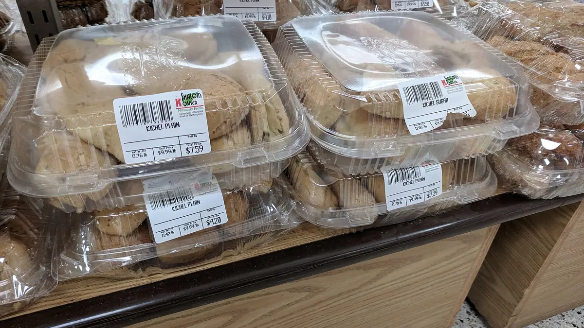 Eggless Cake Shop bakes